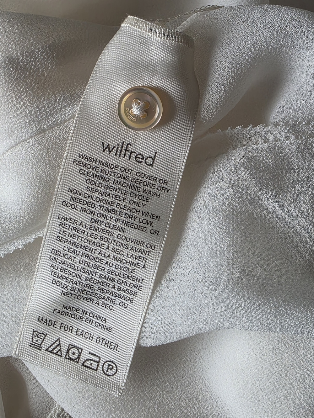 NWOT Aritzia Wilfred Eden Blouse - Light Birch Size M - Picture 7 of 10